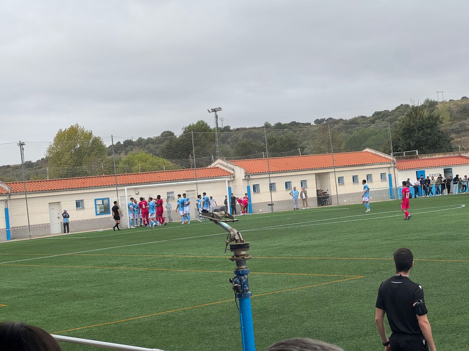 El CD Coria pierde ante el Tenerife B