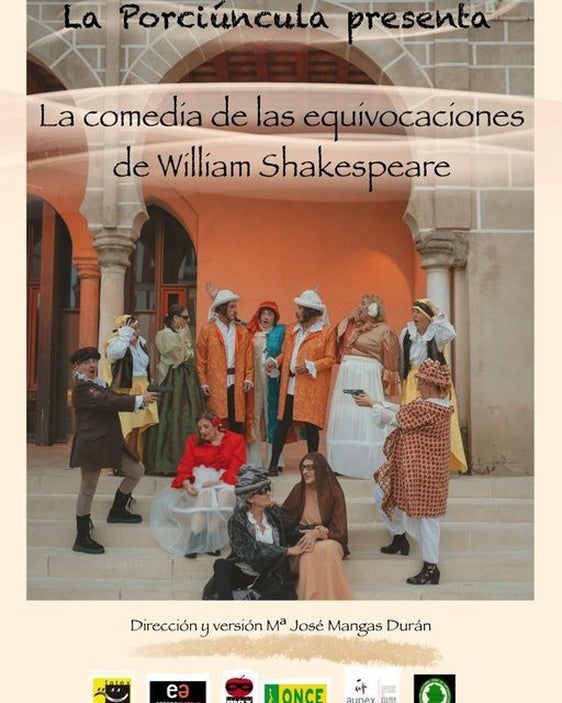 Coria se viste de teatro con «La Comedia de las Equivocaciones» y la actuación del Coro Cauri