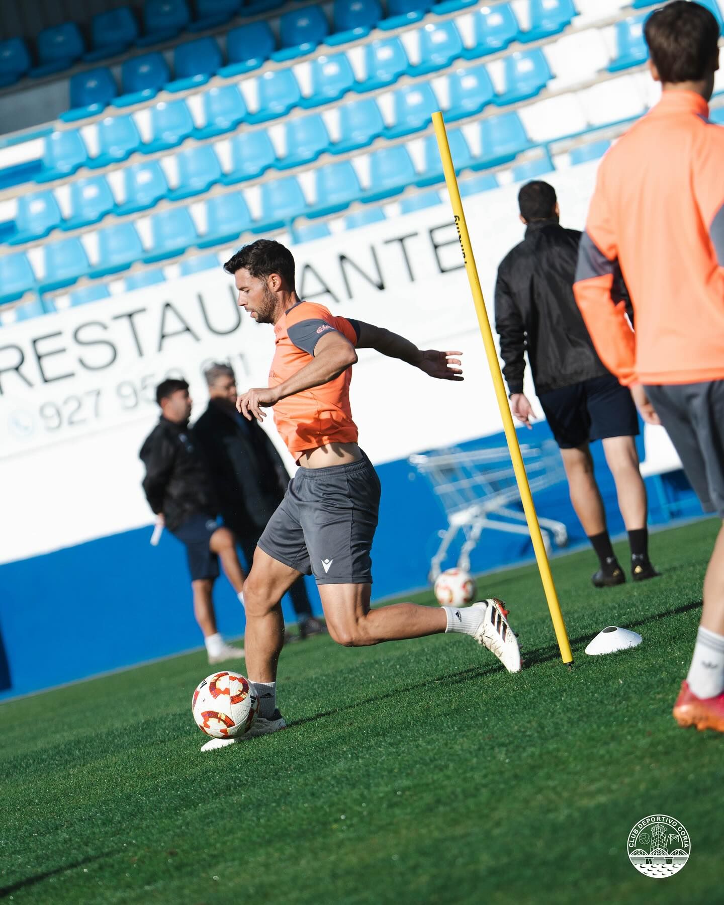 UD SANSE 1-1 CD CORIA