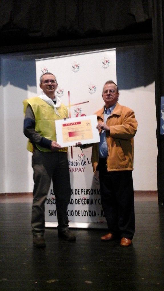 Entrega del premio al corresponsal en Coria