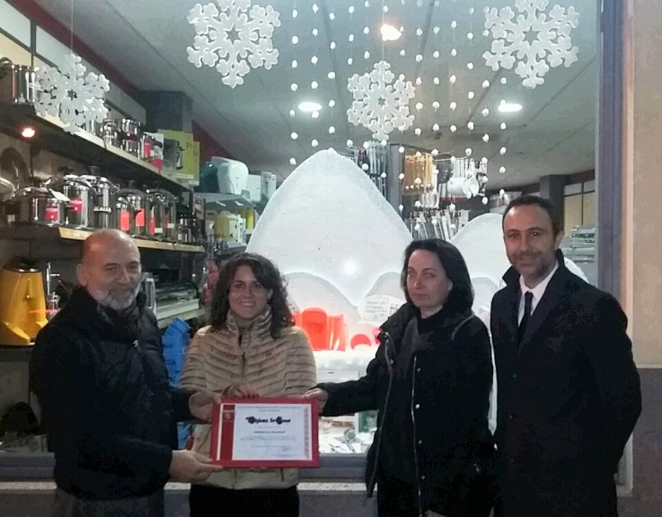 Entrega del premio por parte de Asecoc