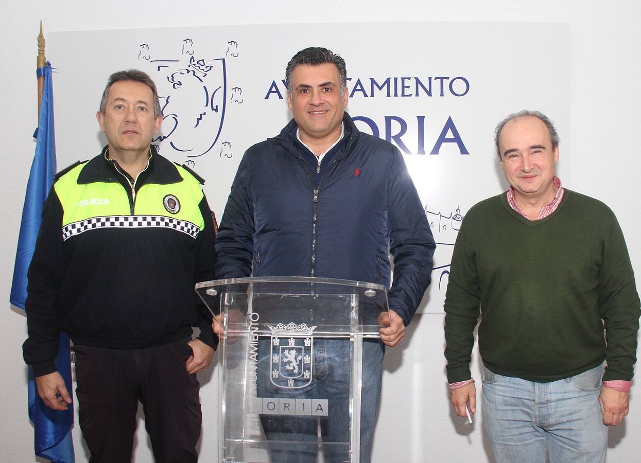 Presentación de la campaña de concienciación cívica y educativa 
