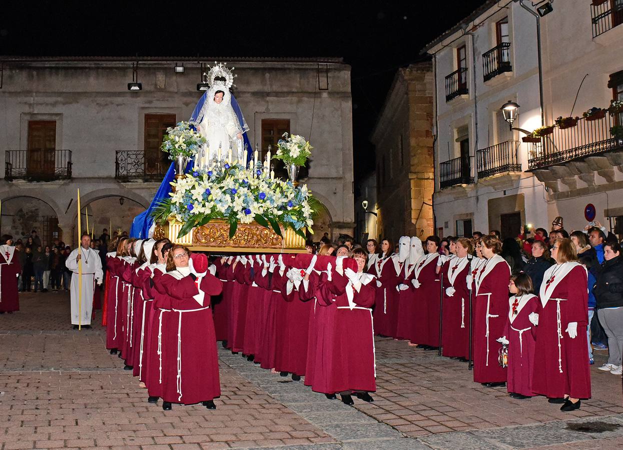 Procesión de María Santísima del Amor Hermoso