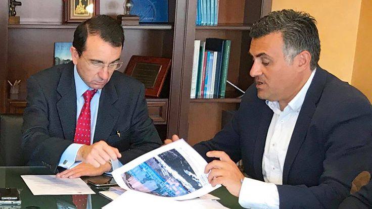 Encuentro del alcalde con el presidente de la CHT 