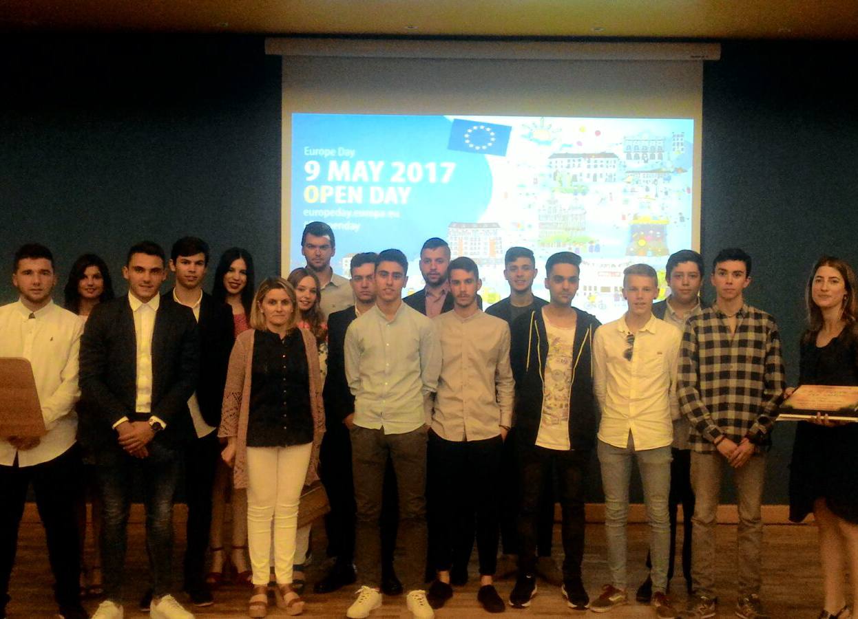 Alumnos ganadores del IES Caurium