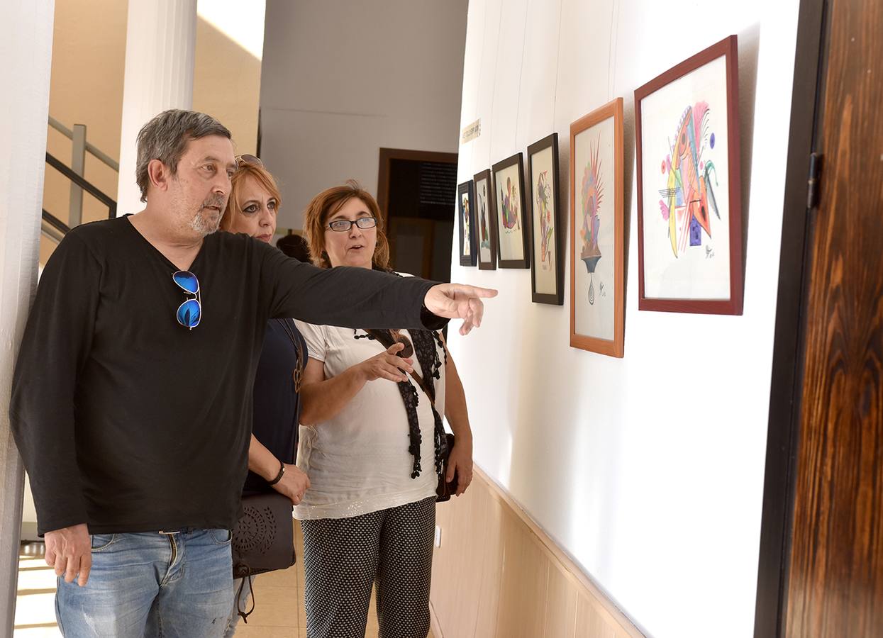 Exposición de Ulpiano en la Casa de la Cultura