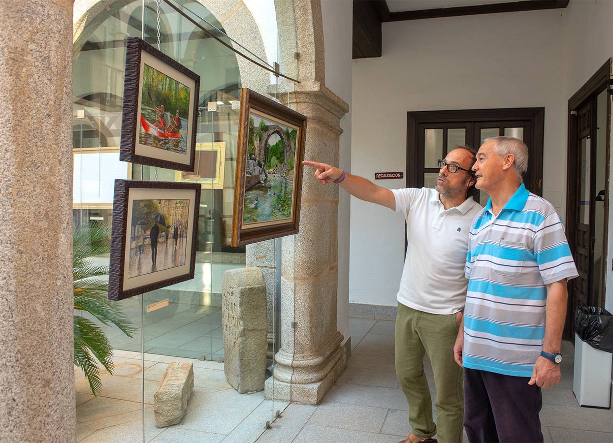 Exposición del artista cauriense en el Patio de Cristal
