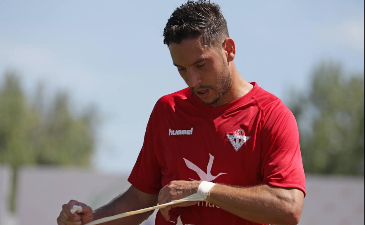 El Don Benito no encuentra en su debut el gol que sí tuvo en pretemporada