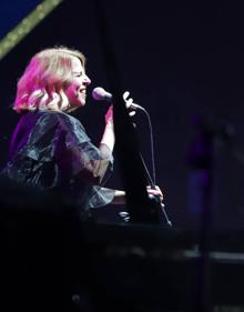 Imagen secundaria 2 - Sole Giménez puso el broche de oro musical a la velada. 