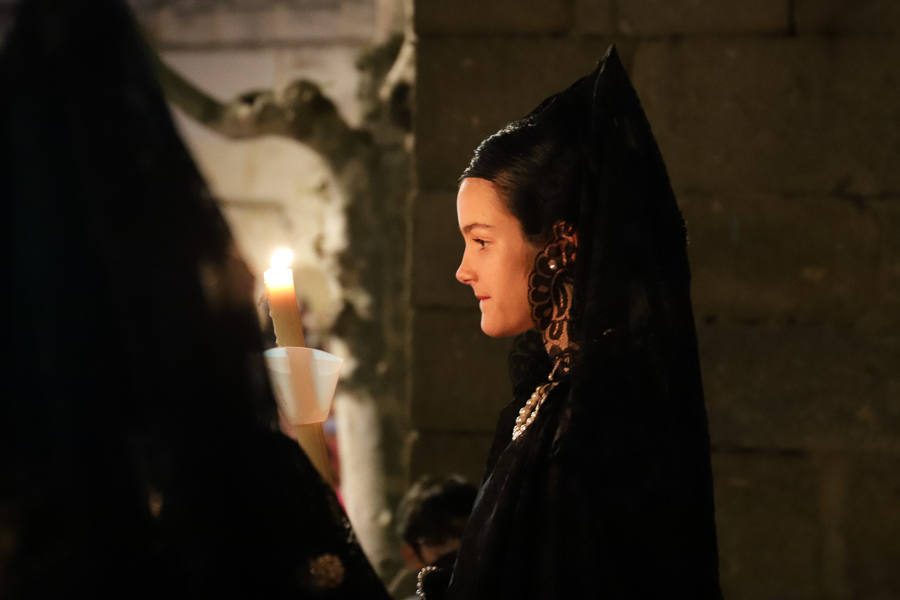 Emotiva procesión en la noche del Jueves Santo.