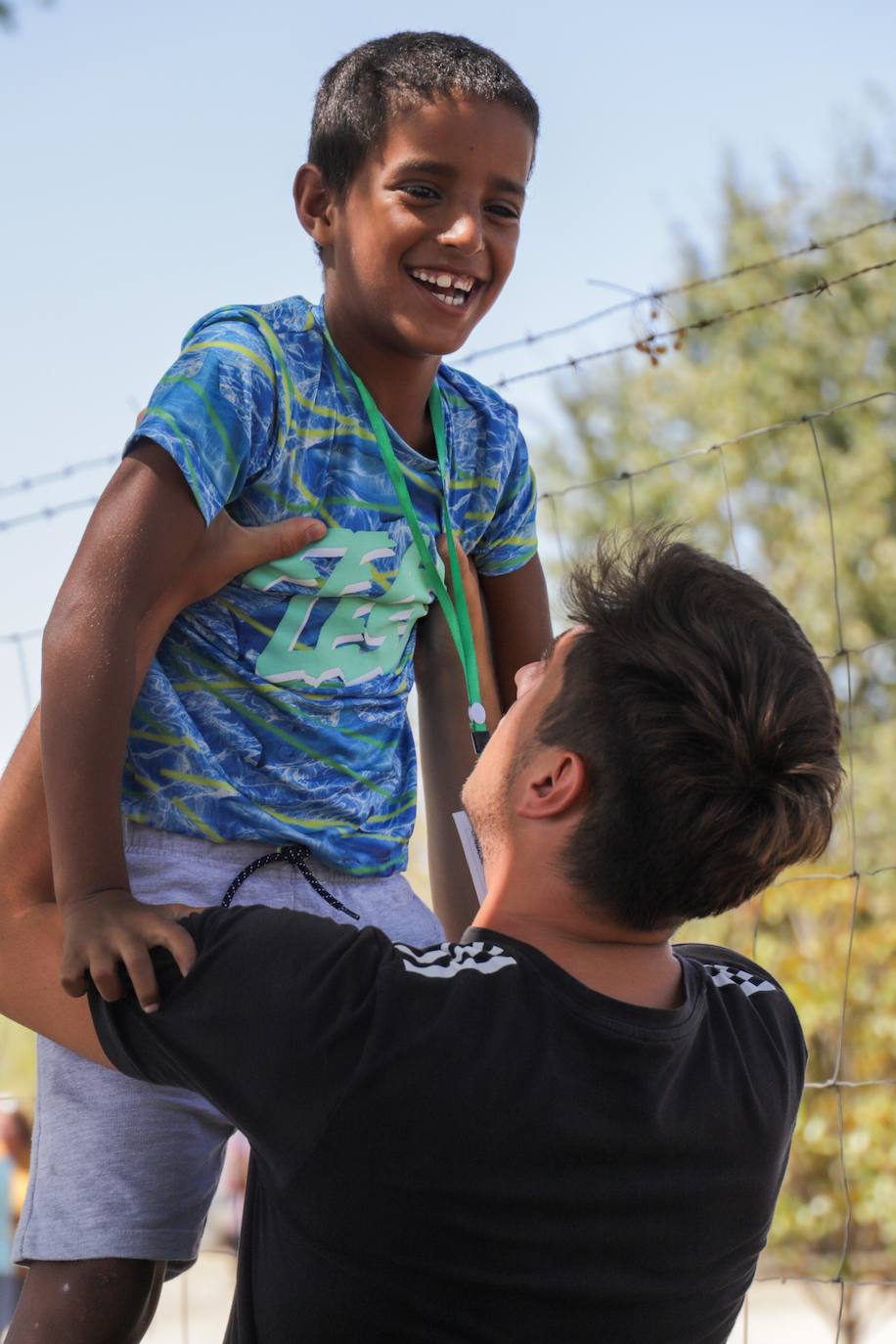 Despedida de los pequeños y sus familias en Don Benito.
