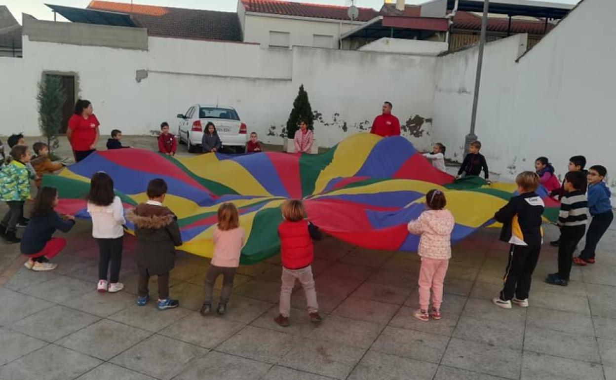 Minerva retoma las actividades de la 'Zona Sanse'