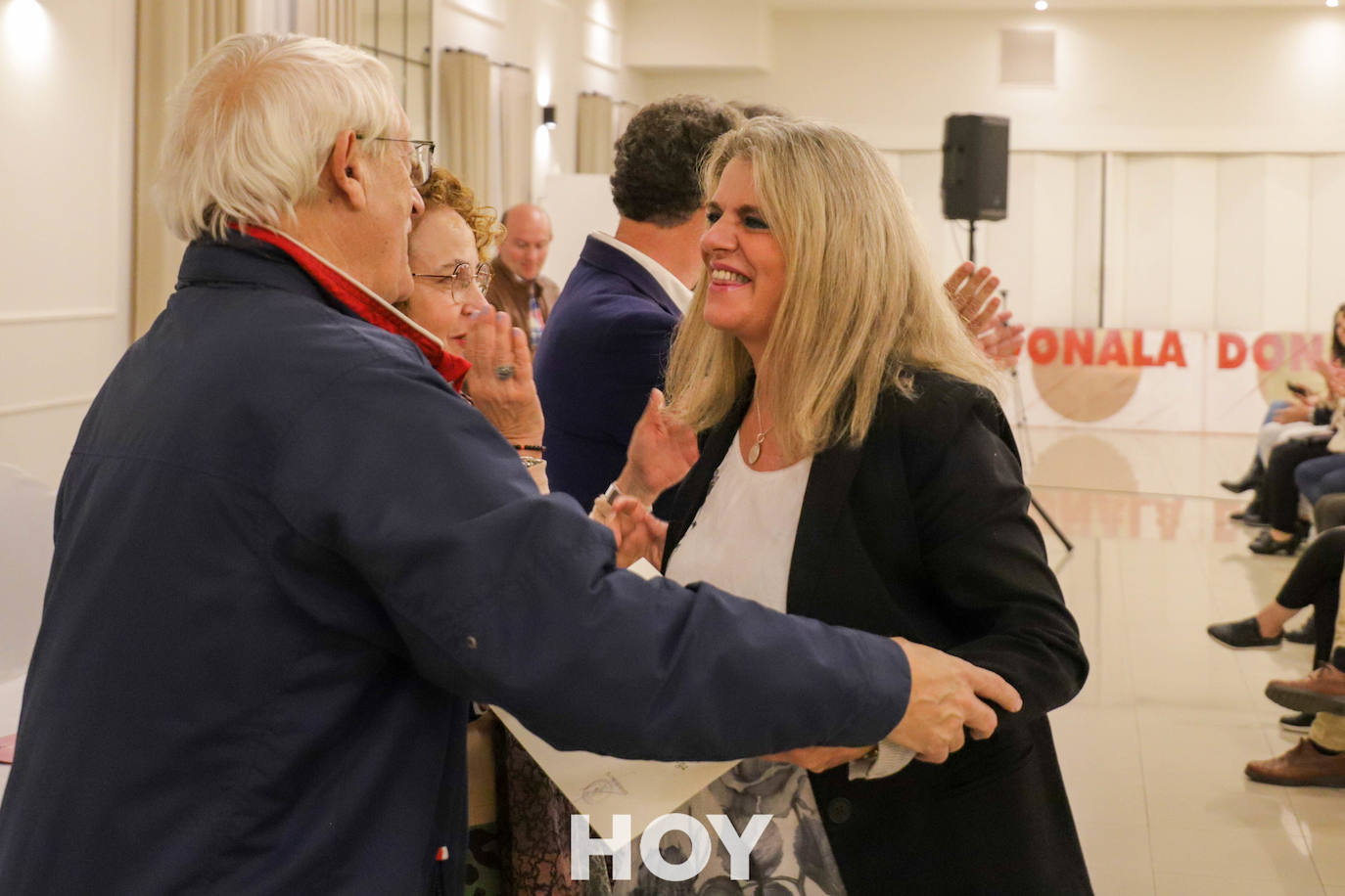 Los protagonistas fueron los donantes de sangre que recibieron distinciones por sus numerosas aportaciones. 