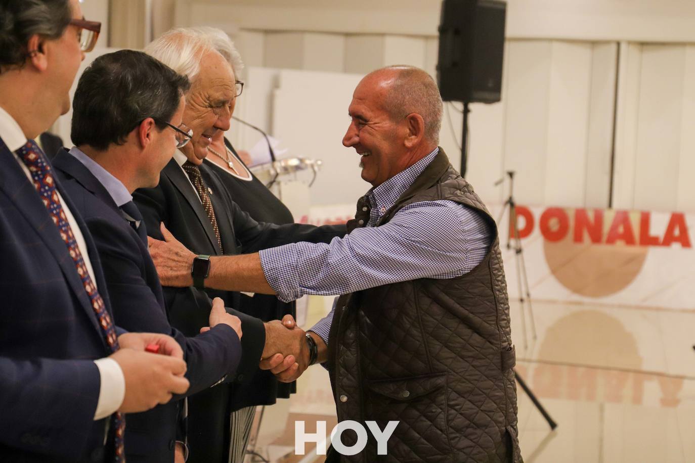 Los protagonistas fueron los donantes de sangre que recibieron distinciones por sus numerosas aportaciones.