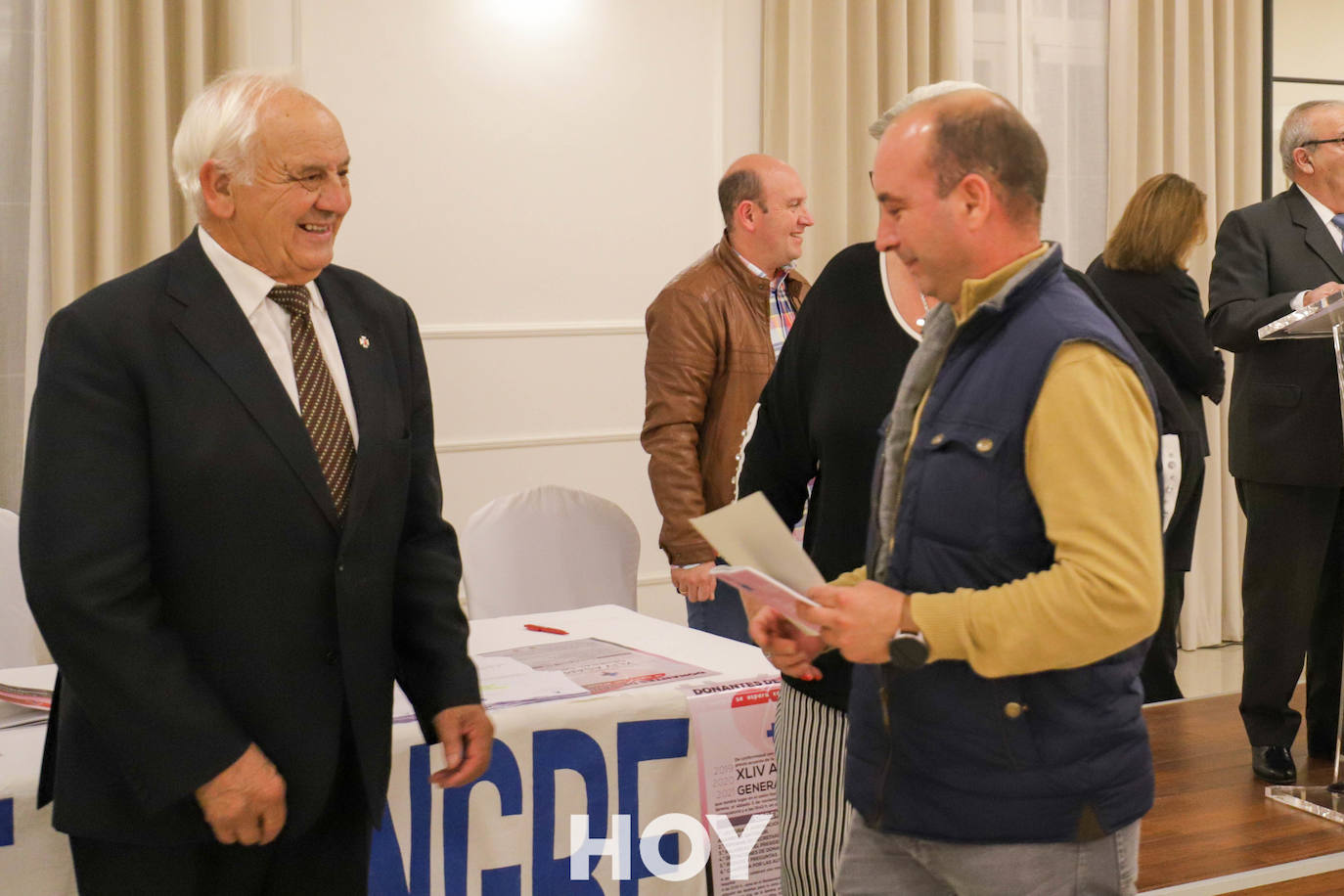 Los protagonistas fueron los donantes de sangre que recibieron distinciones por sus numerosas aportaciones. 
