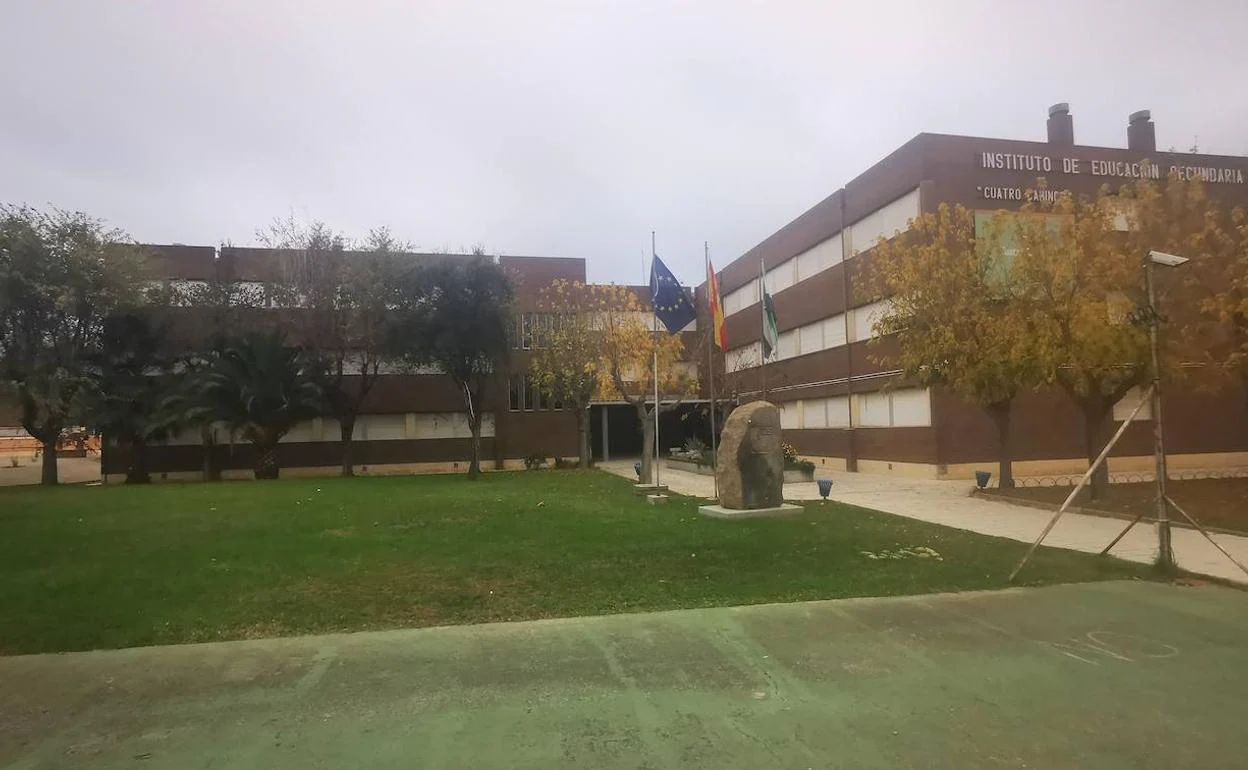 Instituto Cuatro Caminos de Don Benito. 