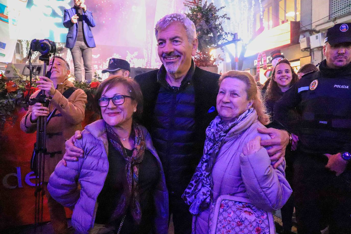 Carlos Sobera enciende la Navidad en Don Benito. 