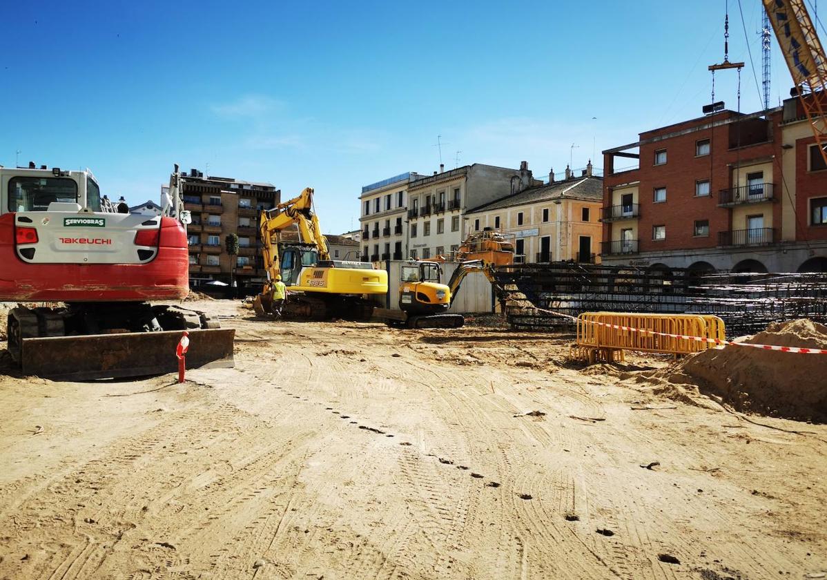 Las obras provocan nuevos cortes de tráfico en la plaza de España