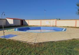 El vaso pequeño de la piscina se rellena después de detectar abrasiones