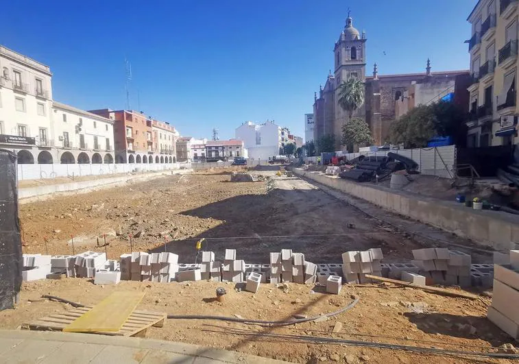 Estado actual de las obras en la plaza de España este 24 de julio.