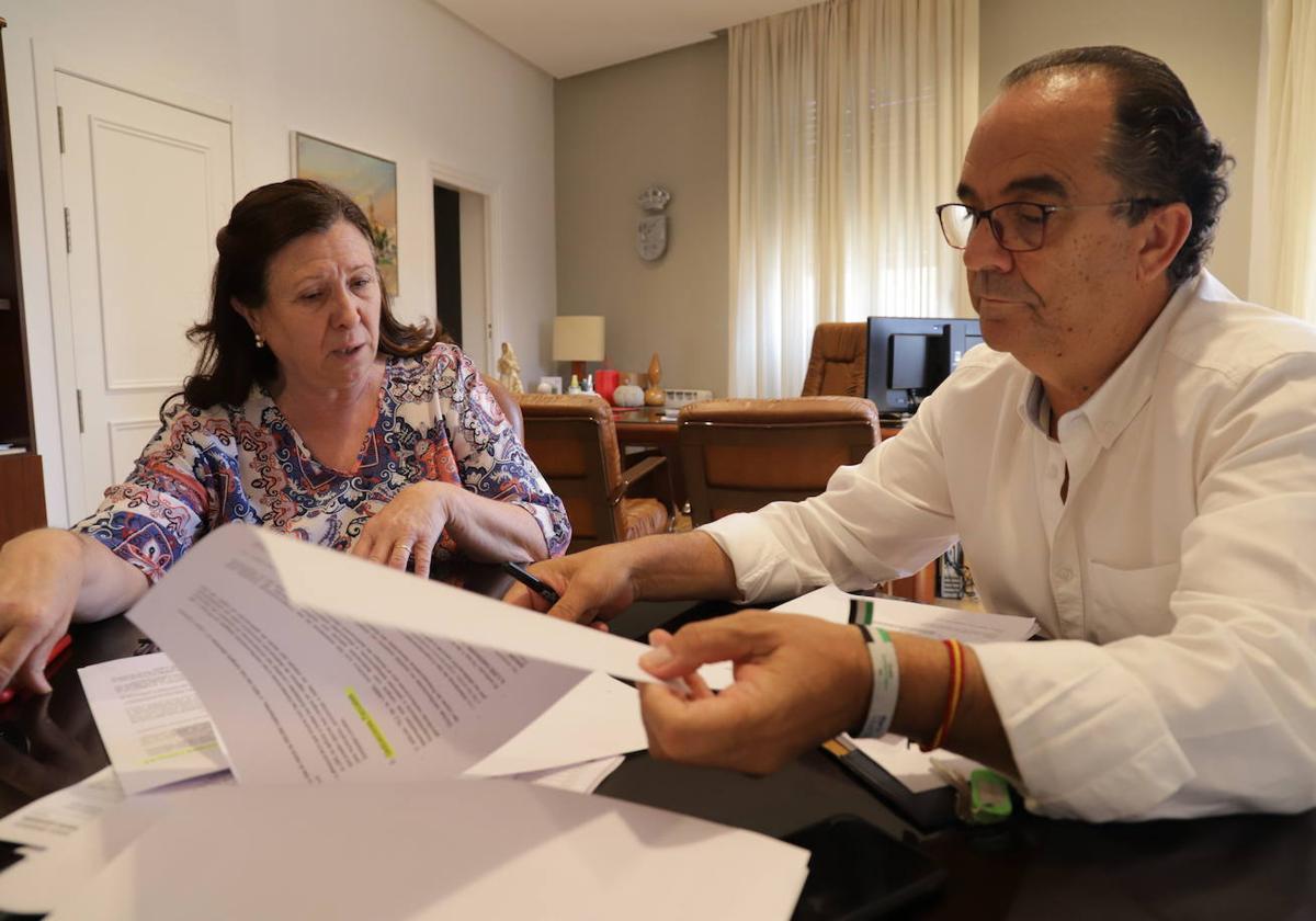 La alcaldesa María Fernanda Sánchez y el vicealcalde Pedro Noblejas.