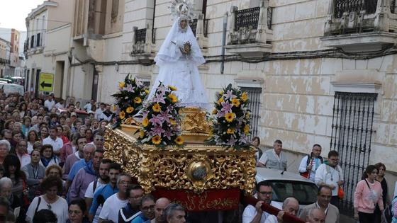 La Velá comienza este domingo con el recibimiento a la Patrona