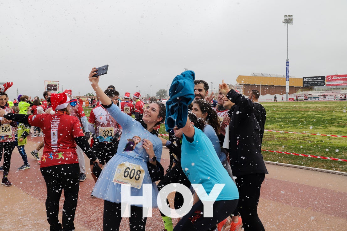 Diversión en la Sansilvestre Dombenitense para despedir el 2023