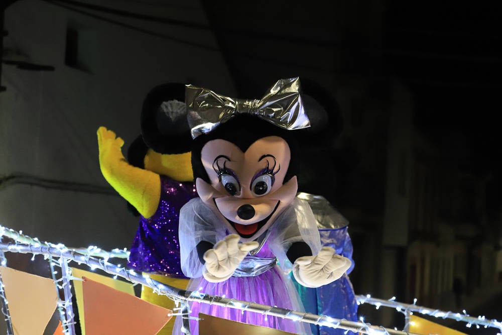  Un total de 21 carrozas formaron la cabalgata en Don Benito. 