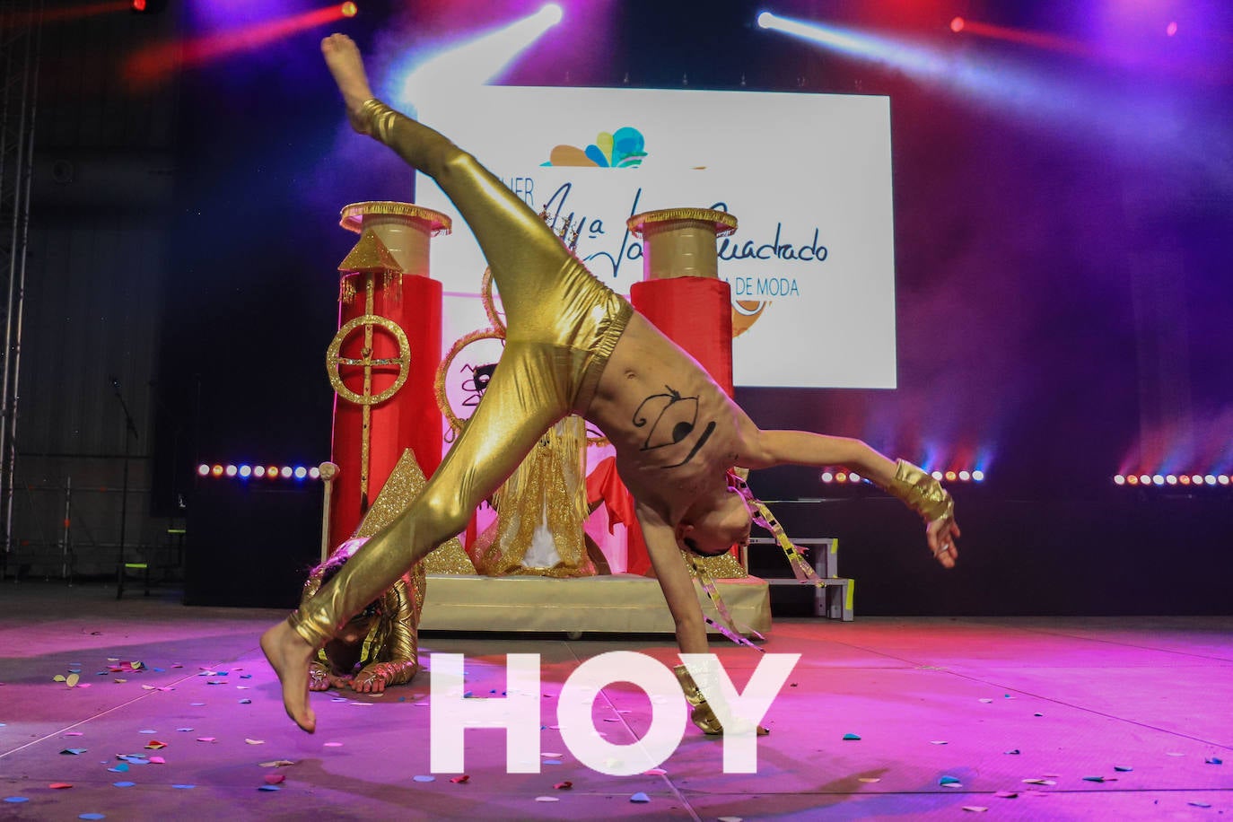 Don Benito arrancó su Carnaval con la gala de Reinas. 