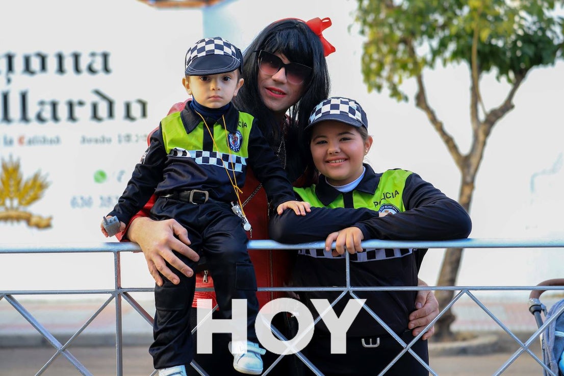 El desfile de este sábado contó con quince agrupaciones con un alto nivel. 