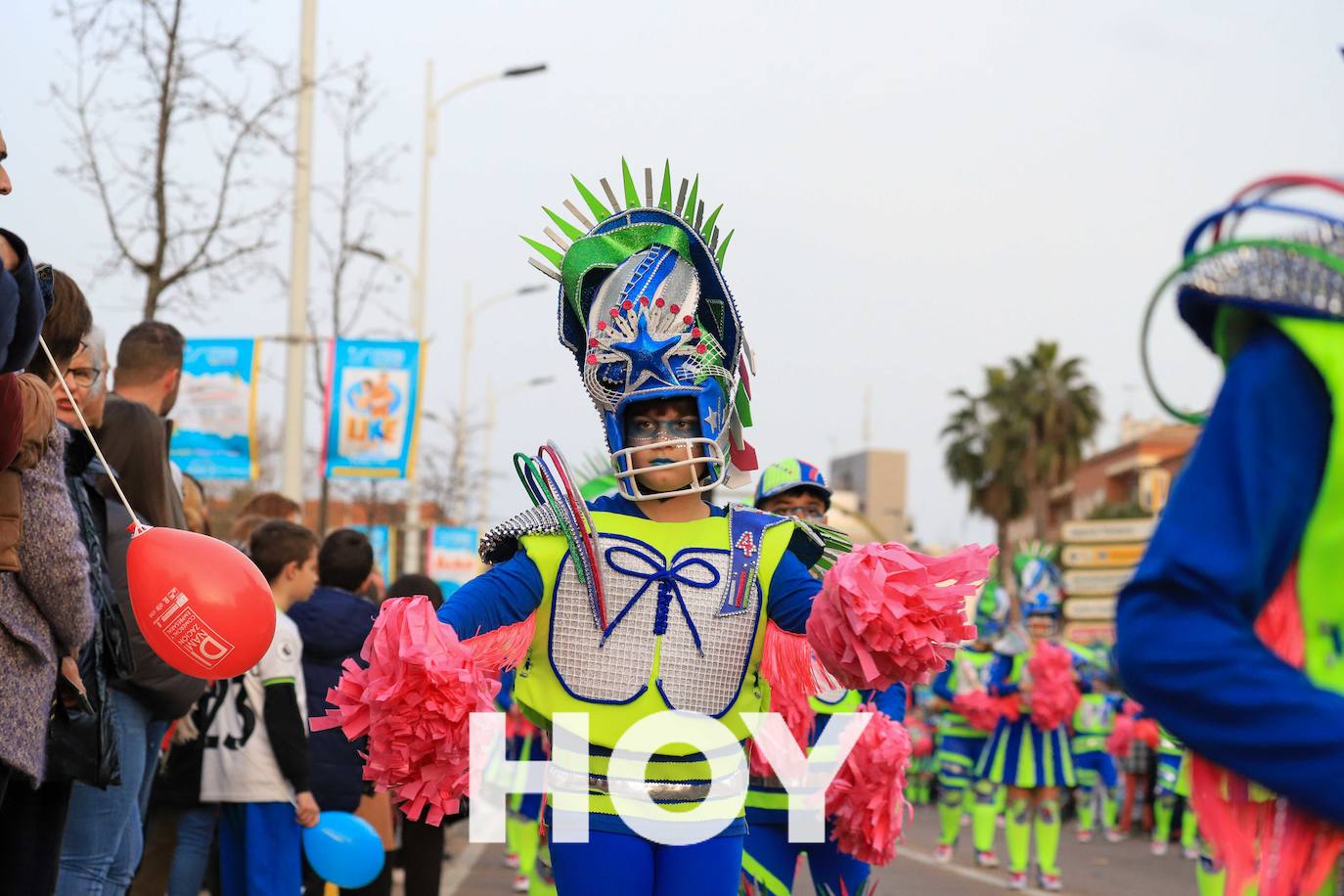 El desfile de este sábado contó con quince agrupaciones con un alto nivel. 