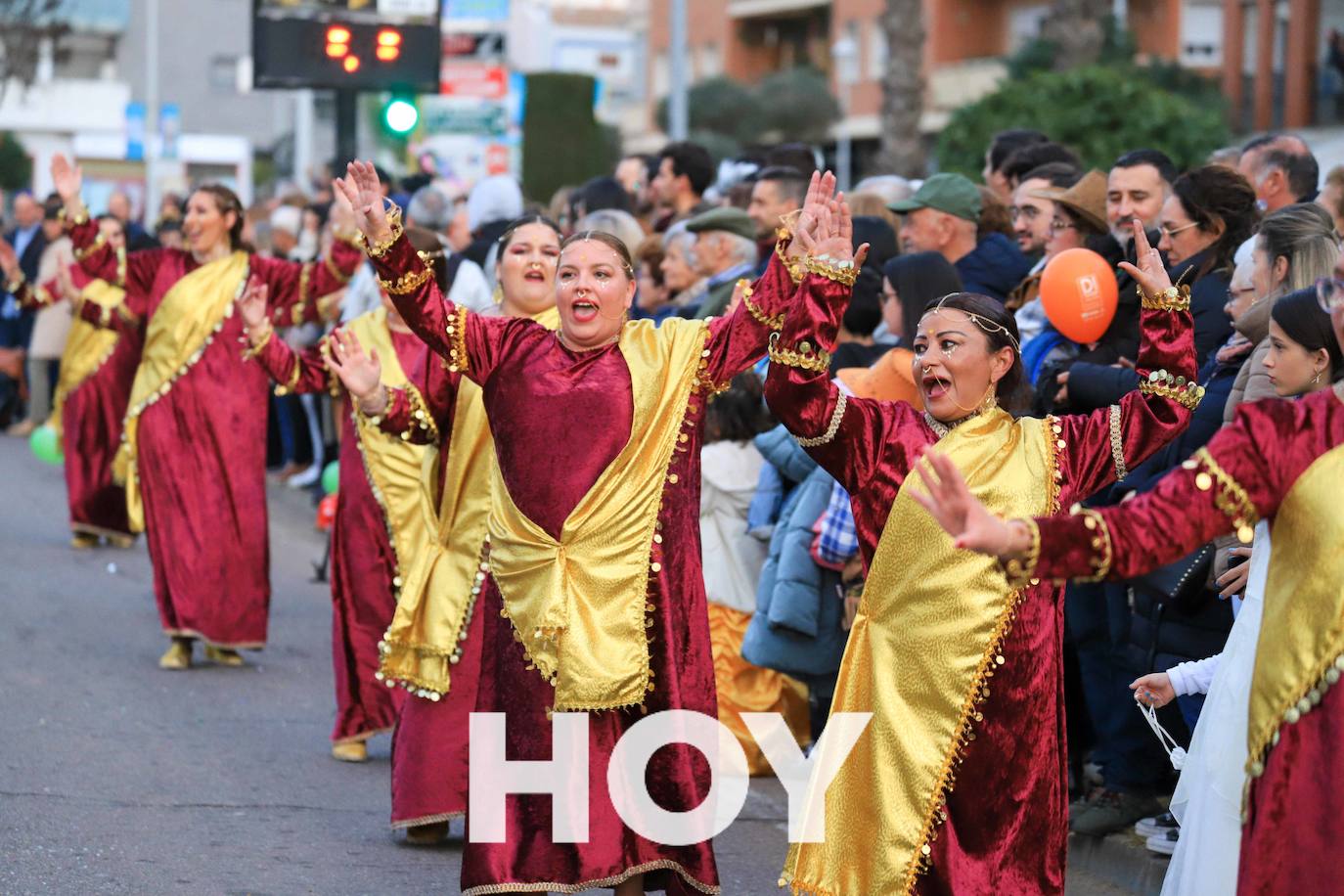 El desfile de este sábado contó con quince agrupaciones con un alto nivel. 