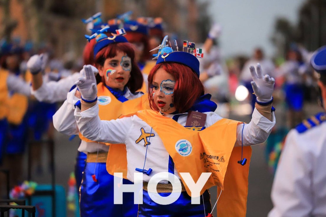 El desfile de este sábado contó con quince agrupaciones con un alto nivel. 