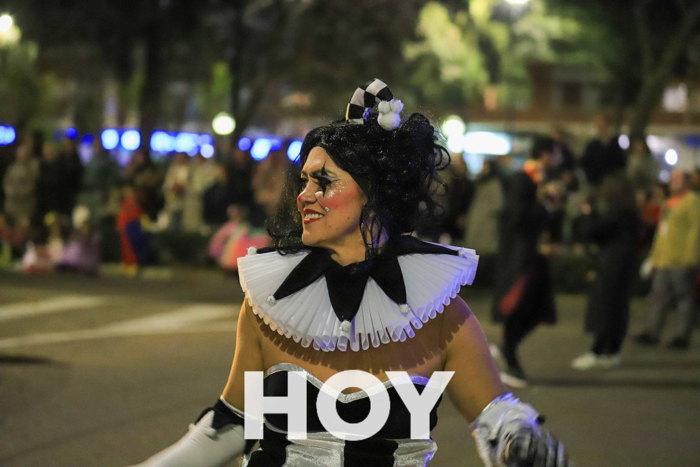 El desfile de este sábado contó con quince agrupaciones con un alto nivel. 