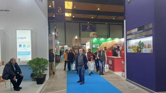 Agroexpo finaliza mañana con el concurso nacional de maniobrabilidad de tractor
