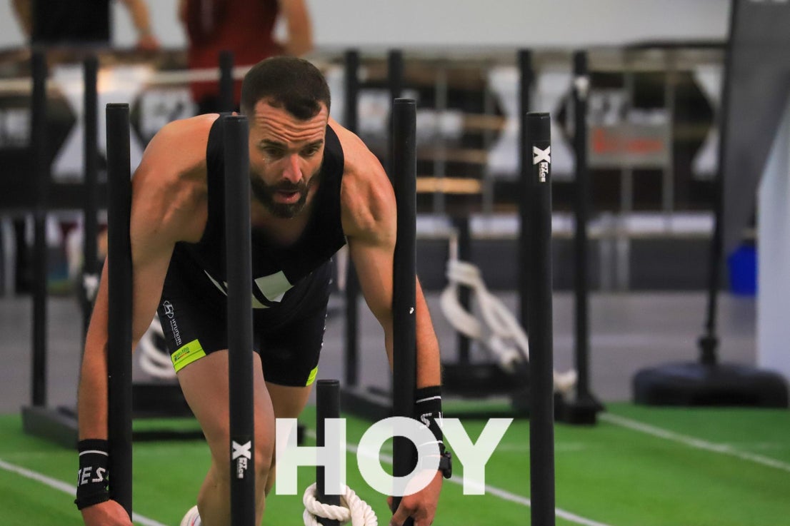 Decenas de deportistas sacan músculo en el XFit Race 2024