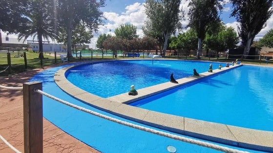 La piscina de verano abre este viernes 21 de junio