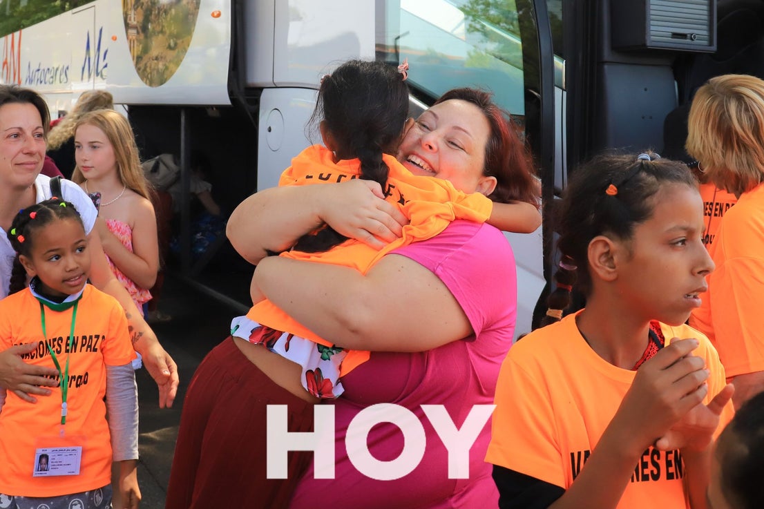 Alegría en el recibimiento a los niños saharauis en Don Benito