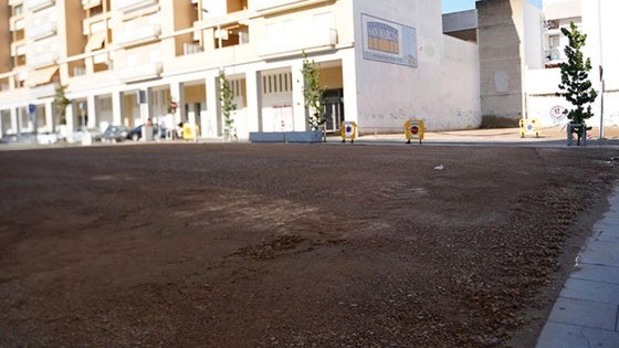 Se adecúan dos solares para facilitar el aparcamiento