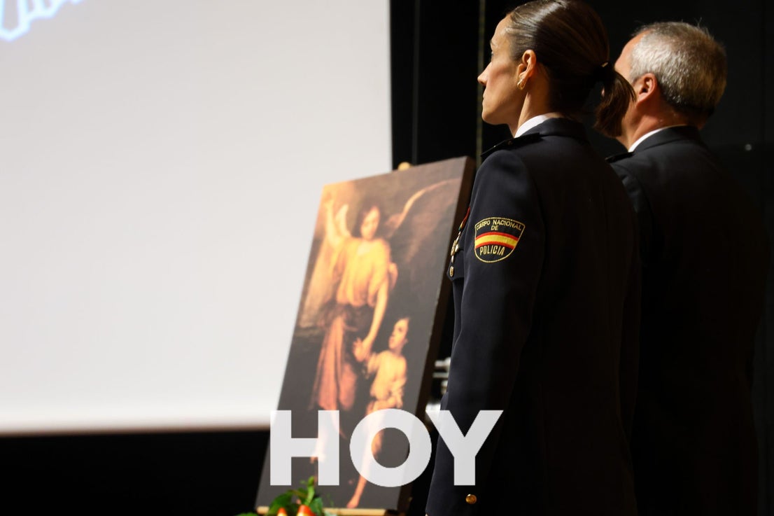 La Policía Nacional celebra los Santos Ángeles Custodios