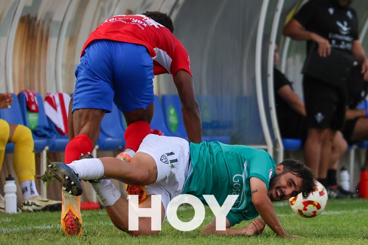 El derbi de las Vegas Altas quedó sin dueño