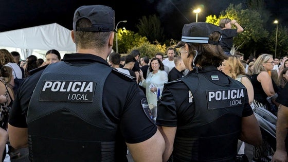 Ayuntamiento y Policía Local firman un nuevo convenio