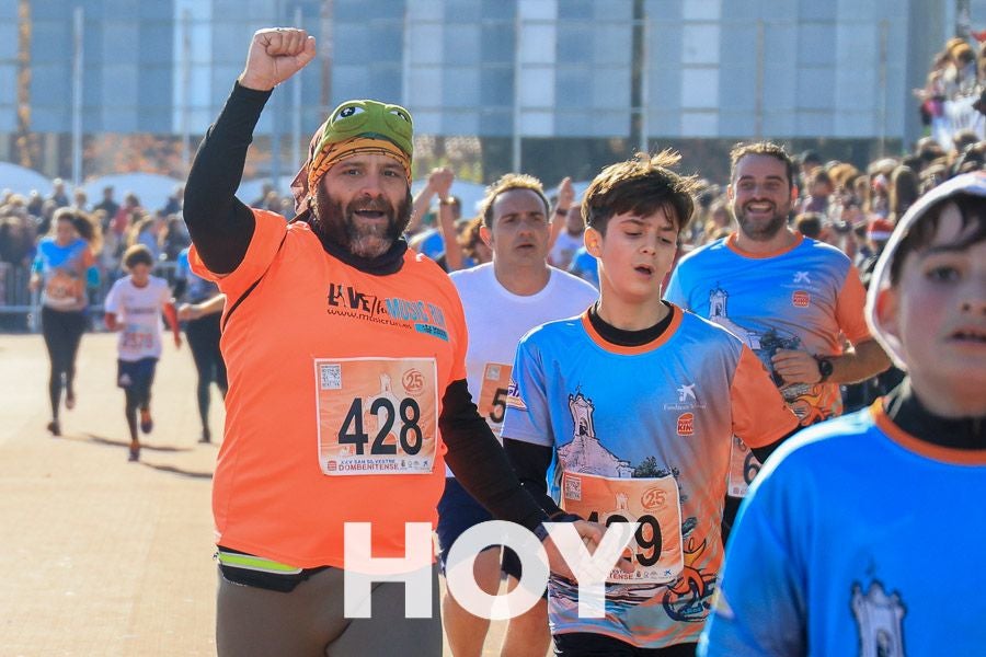 Imágenes de la despedida del año en Don Benito con la San Silvestre