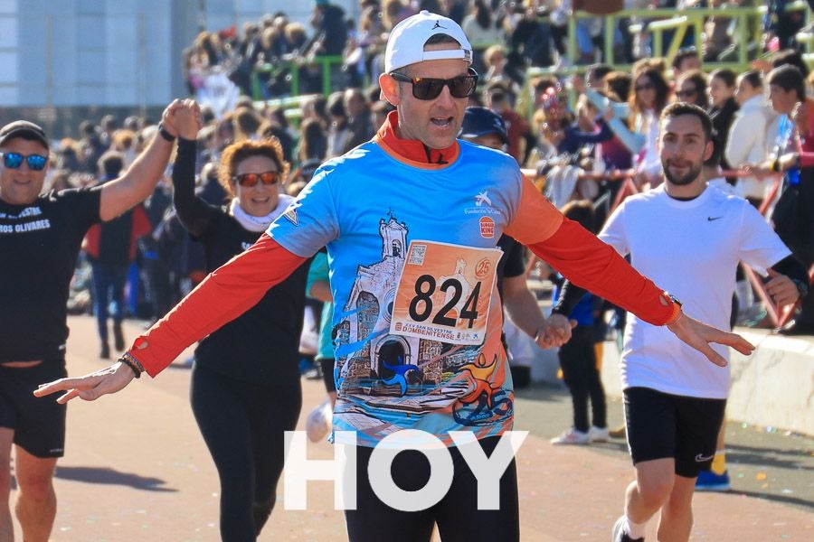 Imágenes de la despedida del año en Don Benito con la San Silvestre