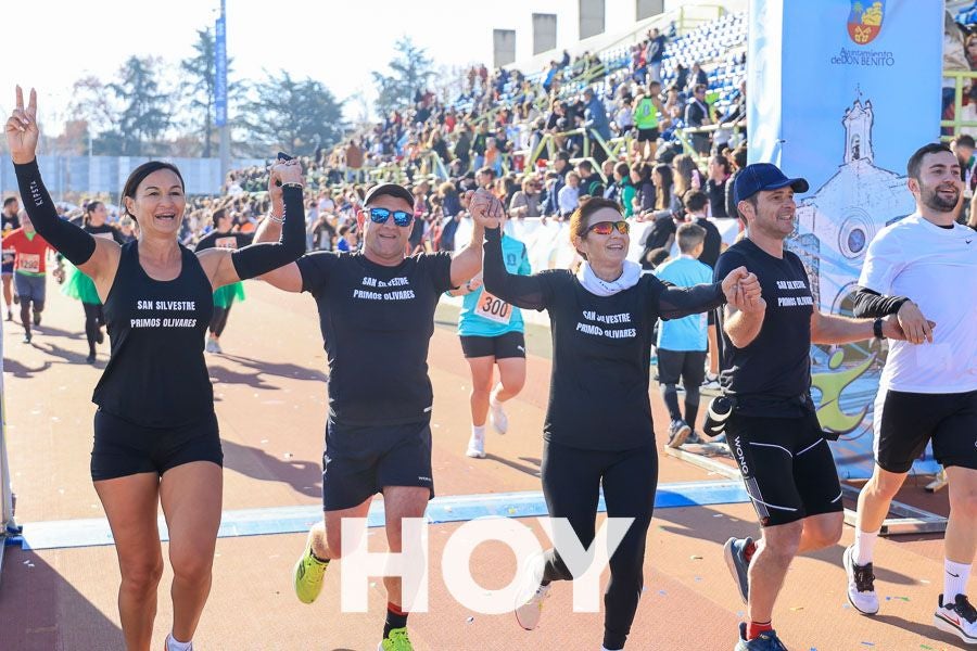 Imágenes de la despedida del año en Don Benito con la San Silvestre