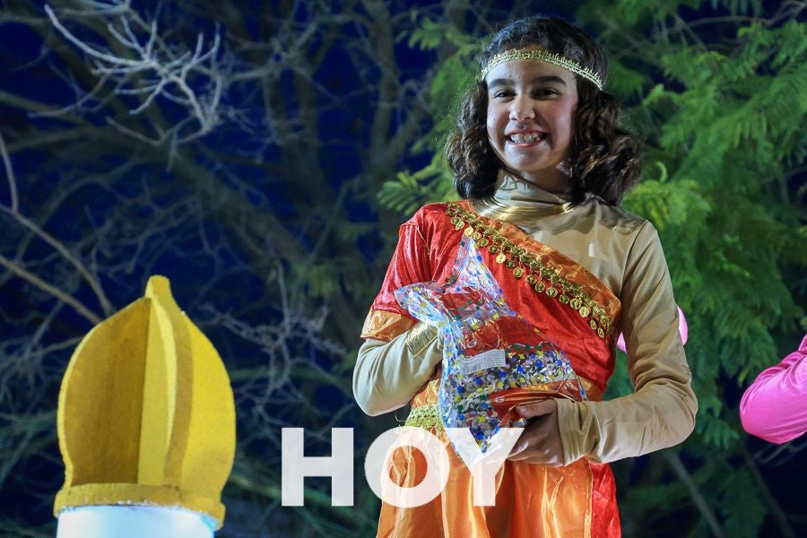 Imágenes de la animada cabalgata de Reyes en Don Benito