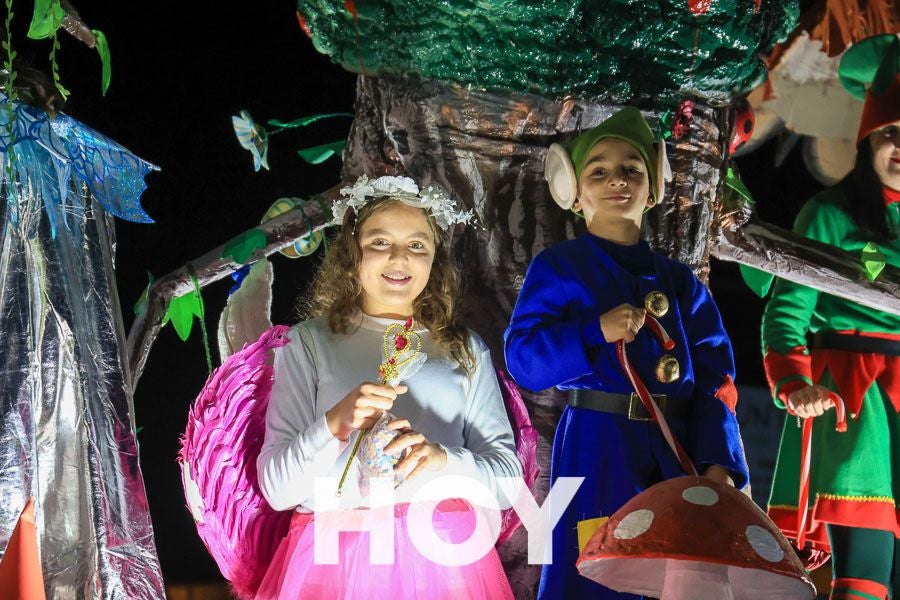 Imágenes de la animada cabalgata de Reyes en Don Benito