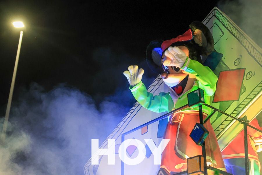 Imágenes de la animada cabalgata de Reyes en Don Benito