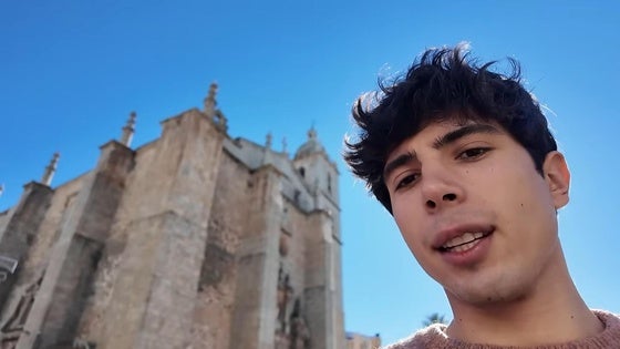 Carlos Peguer enseña su Don Benito natal a sus miles de seguidores