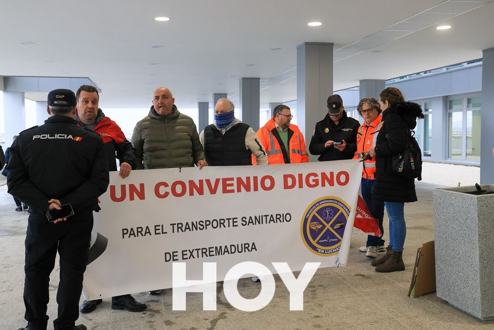 Imágenes de la inauguración de la primera fase del hospital